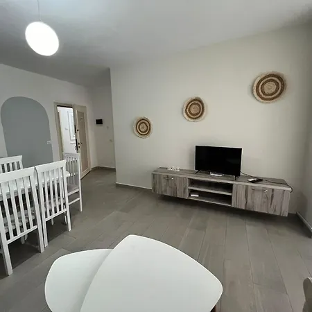 Apartamento Armando Golem (Tirana)