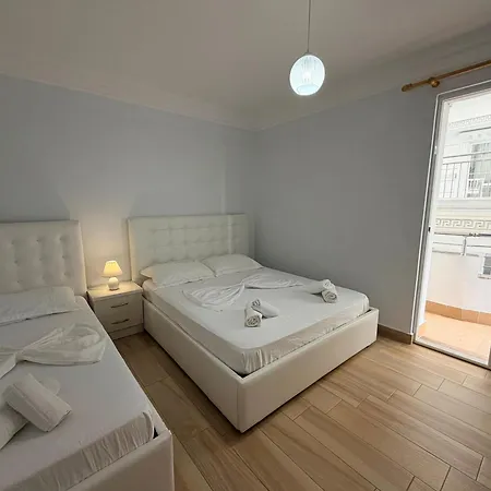 Armando Apartment Golem (Tirana)
